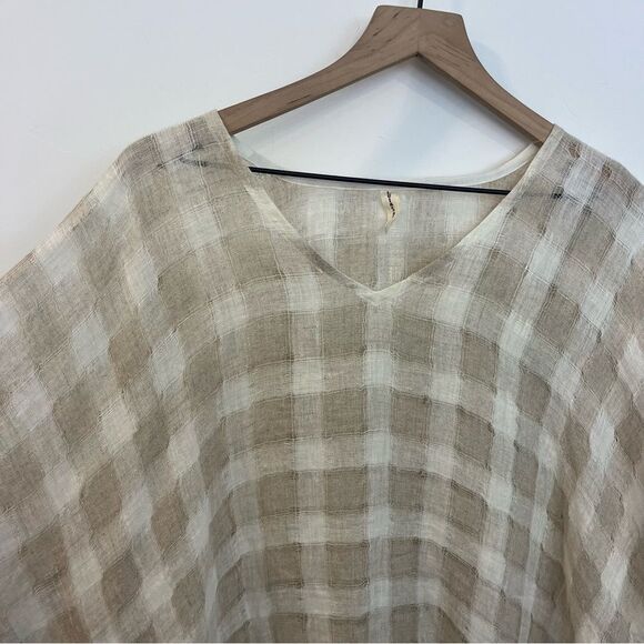 Lula Soul Linen Checkered Lightweight V-neck Poncho with fringe Size Medium - Picture 3 of 15